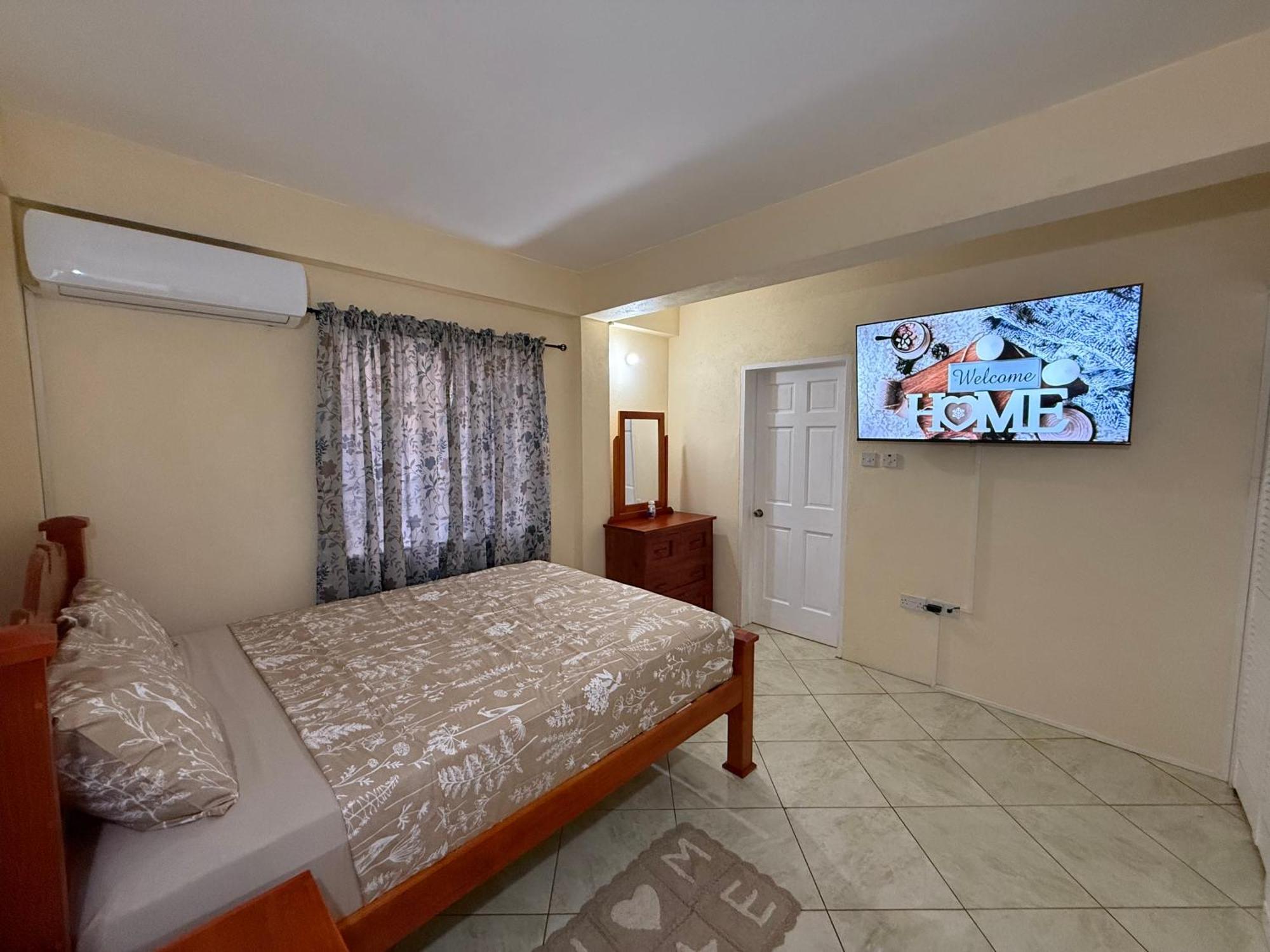 קינגסטאון Castle Berry Apartments מראה חיצוני תמונה